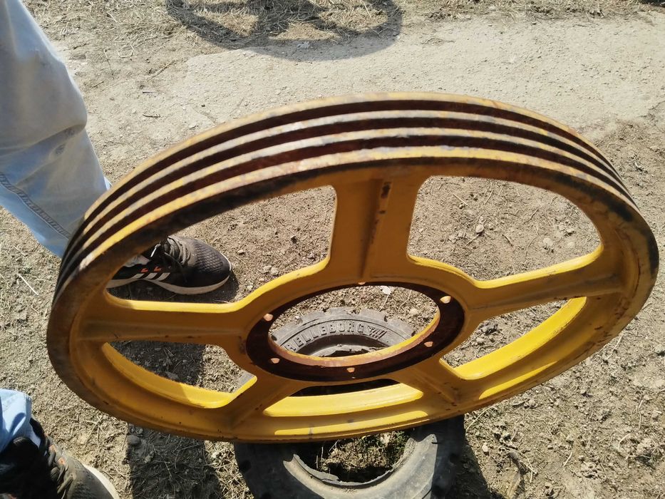 Fulie cu 3 curele 600 mm diametrul