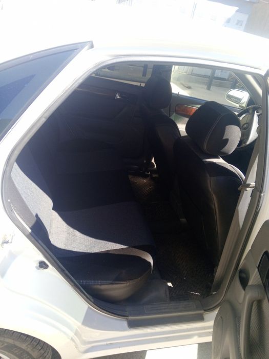 Ласетти 1.8 холати идиал зур яхши иккита жойида Петер бор газ.бензин .