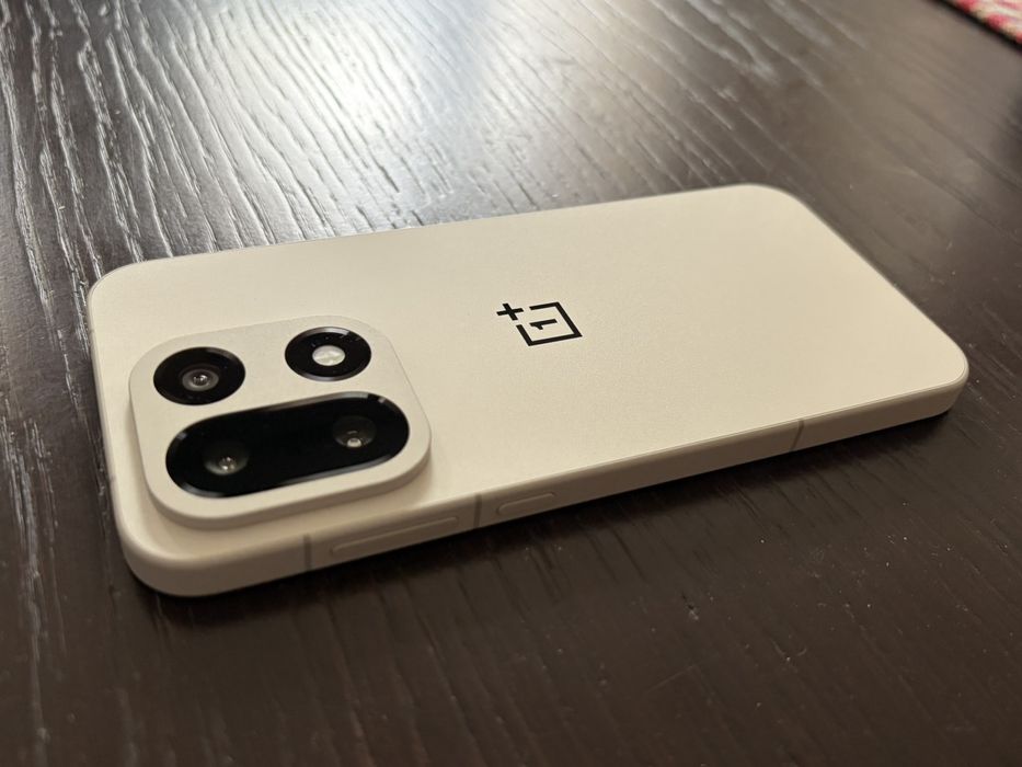 OnePlus 15 256/12 GB Sand storm