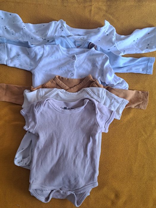 Lot hainute bebeluș 3 body si 3 salopete