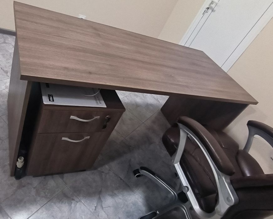 Офис бюро 160×70 + офис стол КОМПЛЕКТ