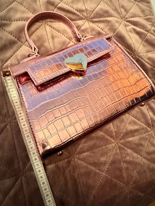 Ефектна малка дамска чанта