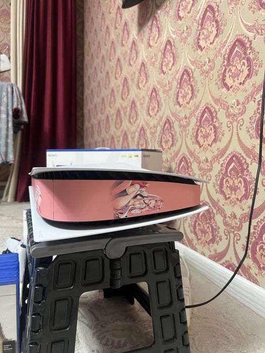 Продам PlayStation 5 (ps5)