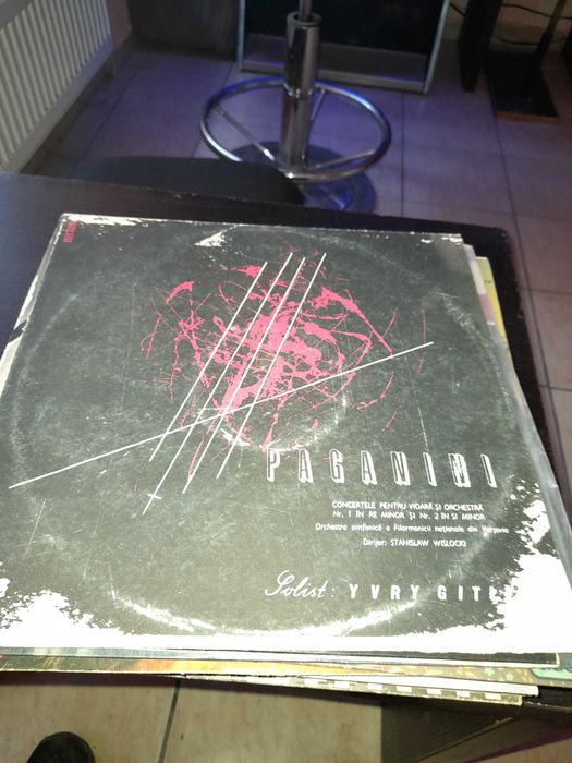 discuri vinil in stare foarte buna