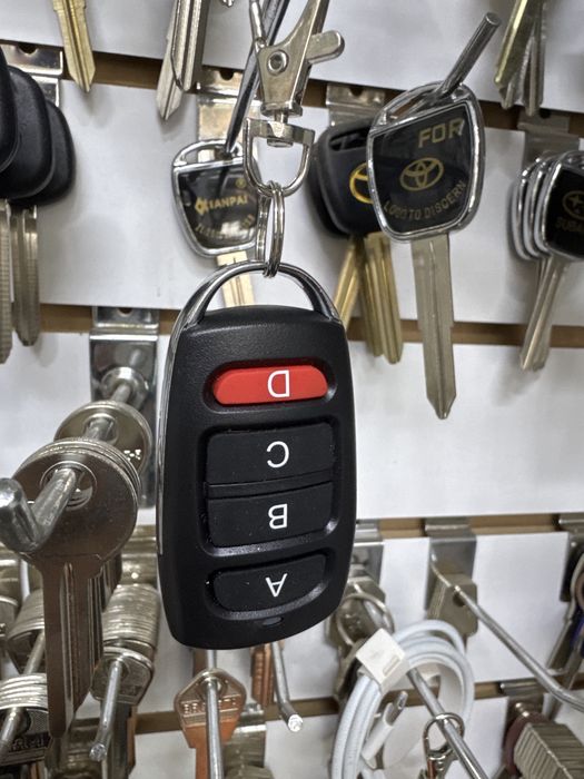 Пульт для ворот шлагбаума