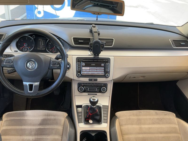 Volkswagen Passat CC 2.0 TDI BlueMotion Tech 2011