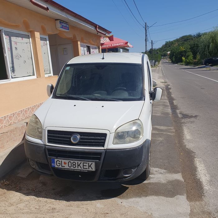 Vând dubă fiat doblo