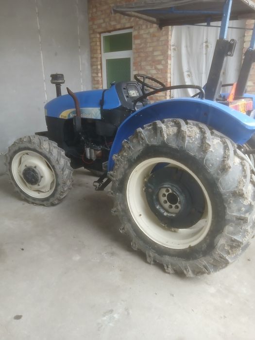 New holland tt40 sotiladi