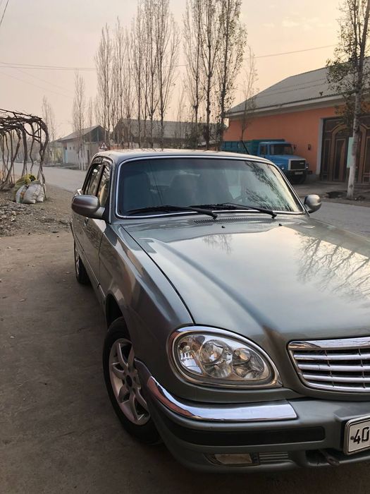 Ideal Volga 31105 sotiladi