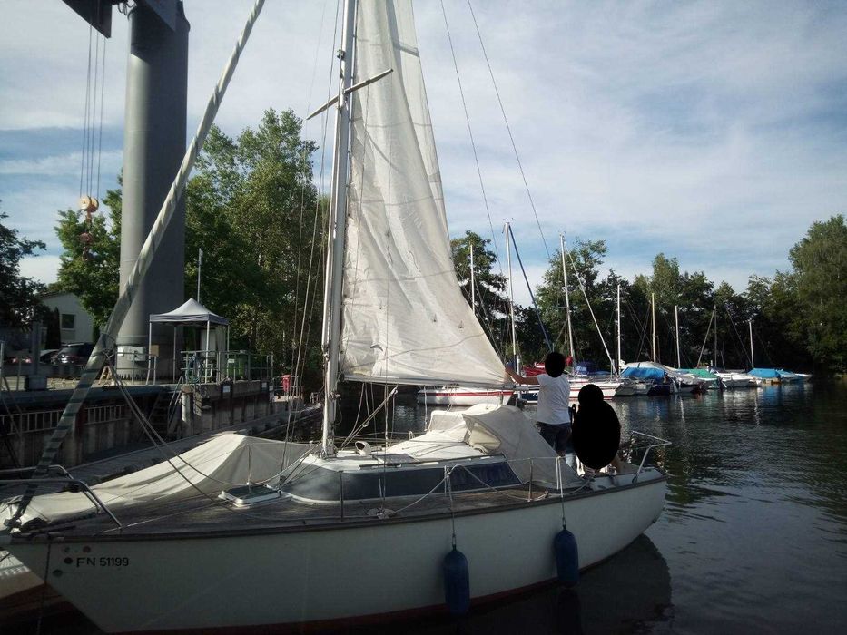 Ветроходна лодка Dufour 24