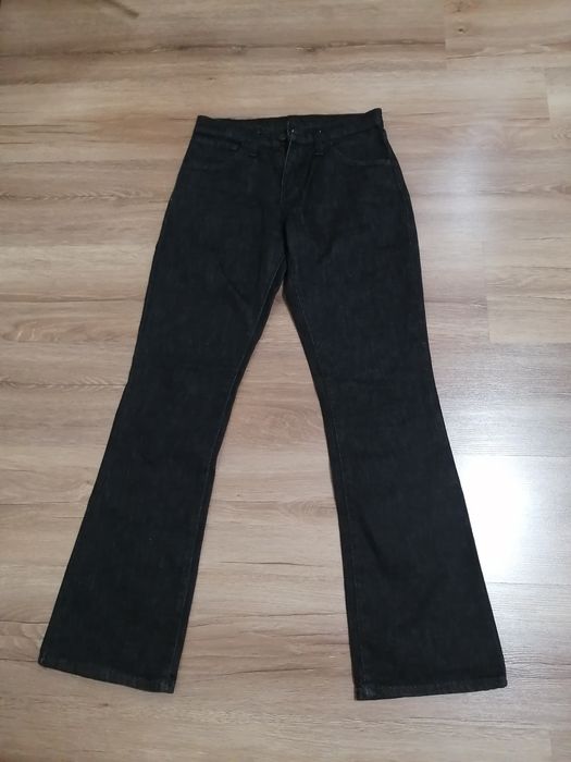 Фирменные джинсы Levi's