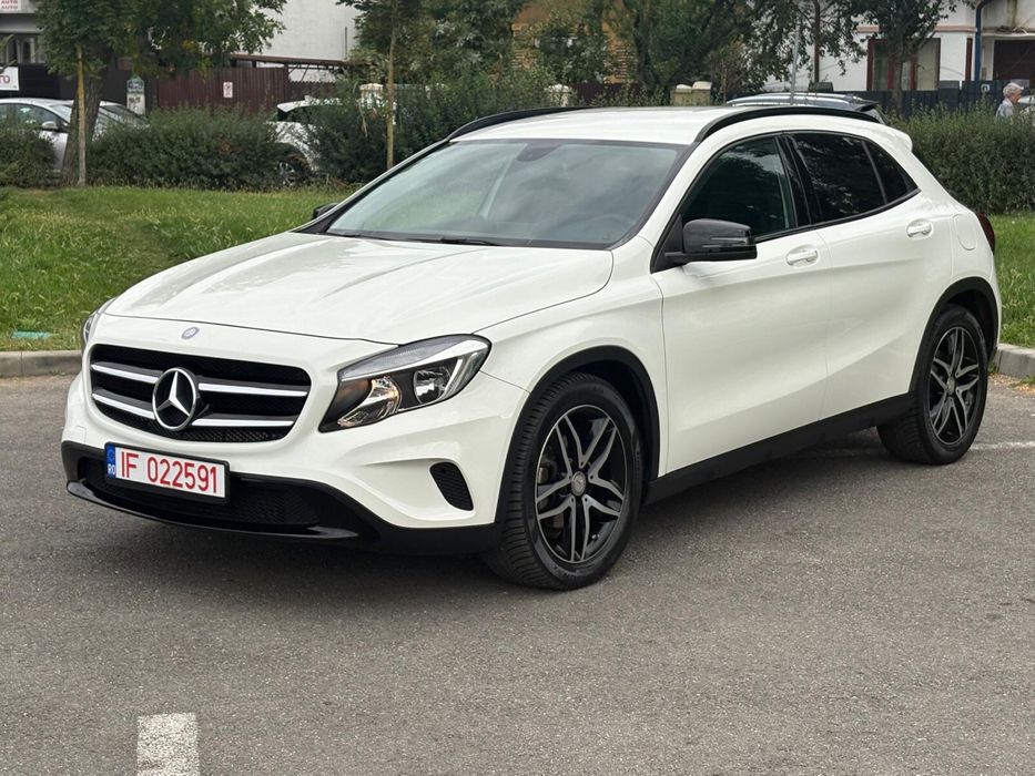 MERCEDES-BENZ GLA 2015 — imagine 2