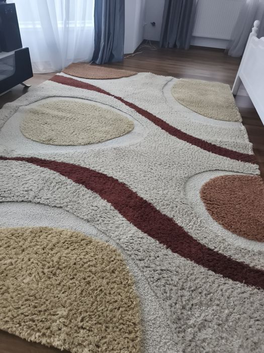 Vând covor de mătase 2mpe3m