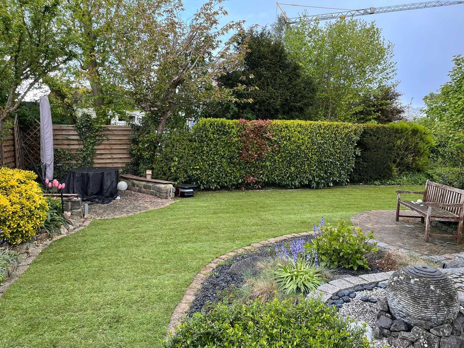 Amenajari spatii verzi , pavele, sisteme irigare,gazon rulou