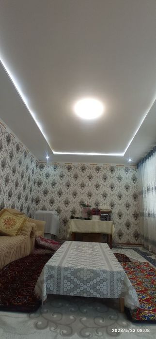 Xovli sotiladi
Кокон шахар, Когозгарлик 22-уй
5.5ст
3та уй 
1та ошхон