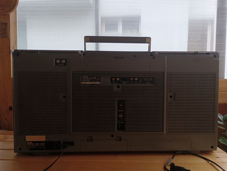 Касетофон Sharp 777Z