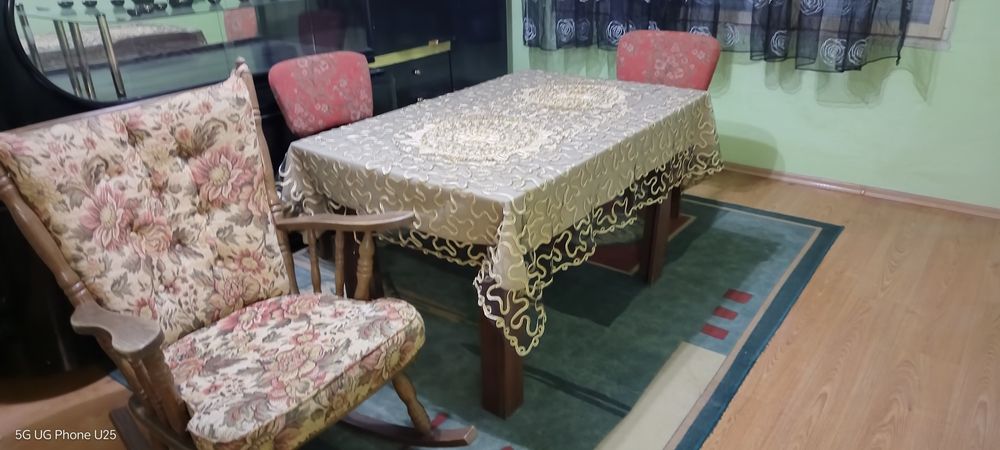 Дава се под наем Едностаен апартамент в Русе, Център - 45 кв.м за 179.52 € - Снимка #8