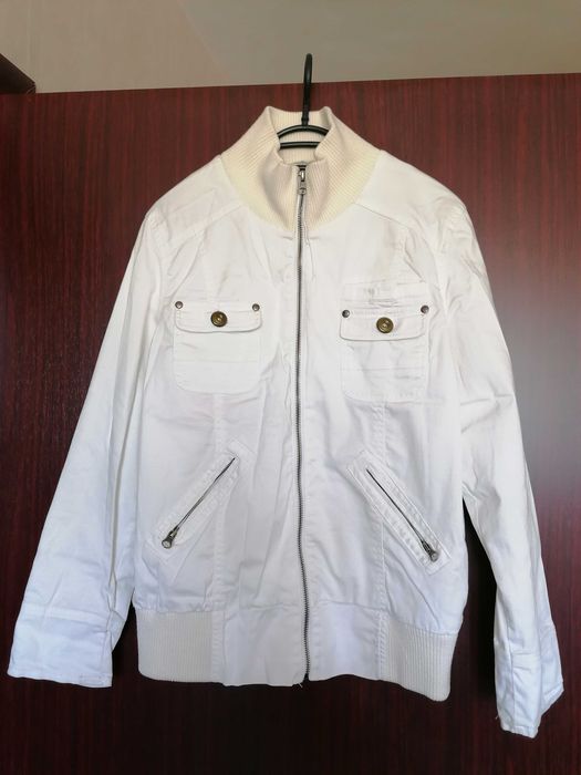 Дамски сака и якета от 10 до 30 лв.