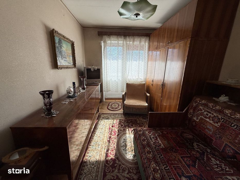 Apartament 3 Camere Ultracentral Liceul Hurmuzachi