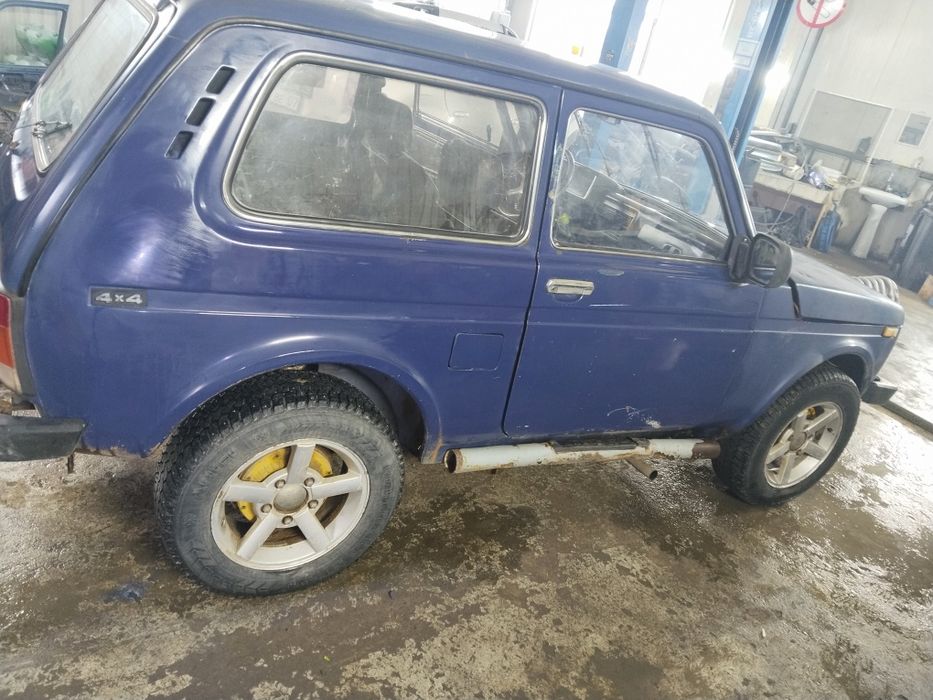 Продам ниву срочно