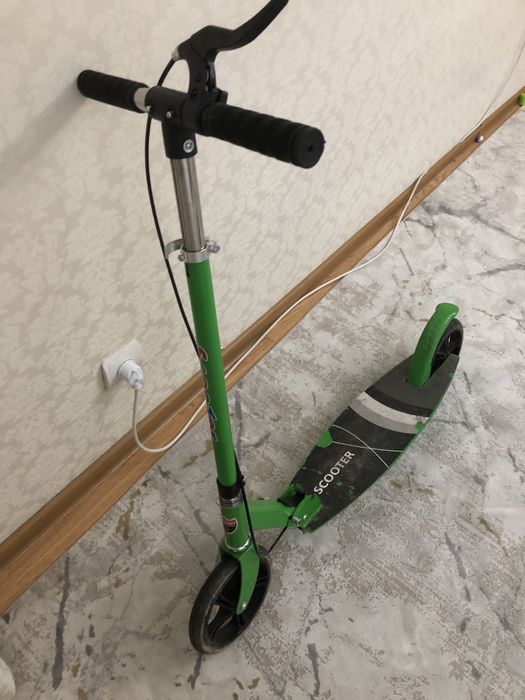 Скоростной самокат с тормозом