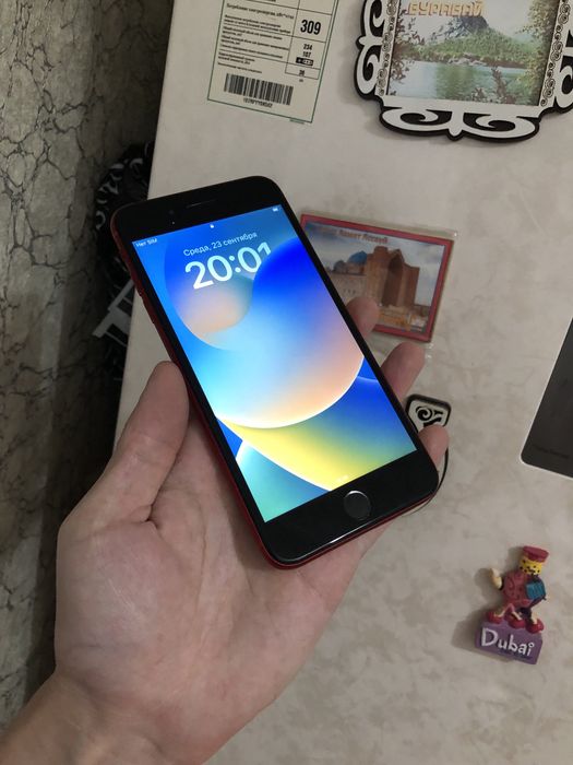 Iphone 8 Plus продам
