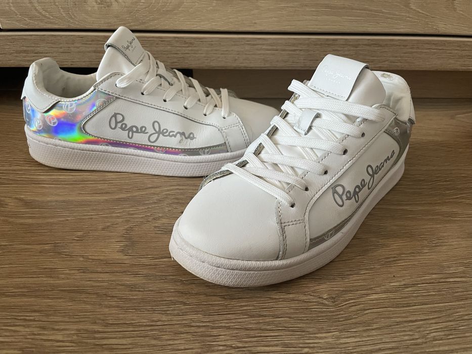 Дамски кожени кецове/маратонки Pepe Jeans 36н