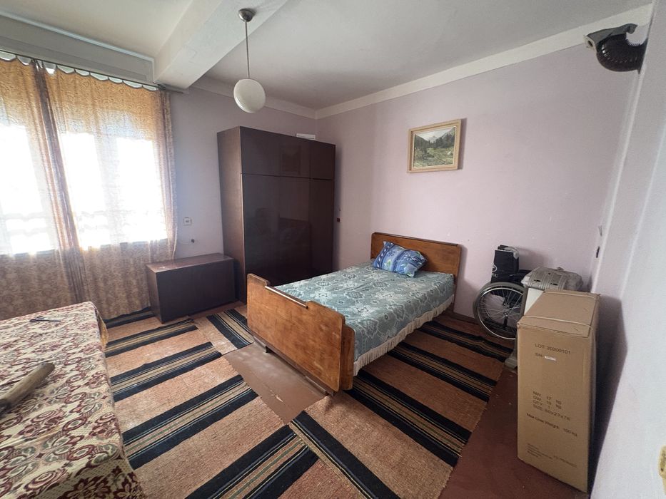 Продава се Къща в Плевен, 9-ти квартал - 148 кв.м за 111 €/кв.м - Снимка #3