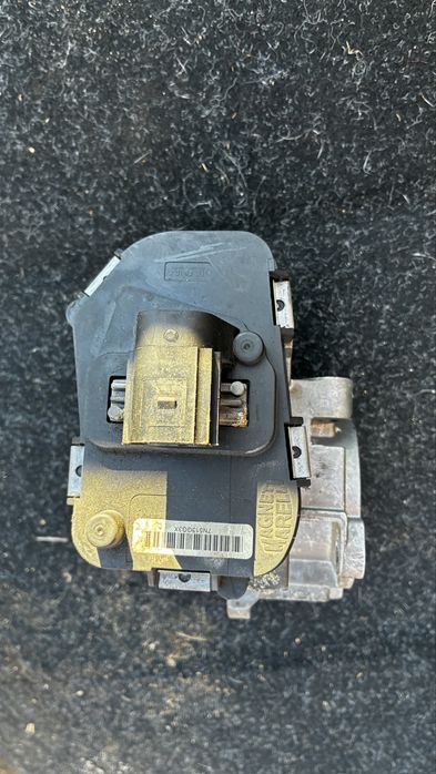 Дросел клапа Opel 1.9cdti