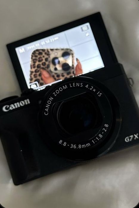 Canon g7x Mark II