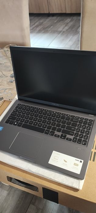 Laptop asus nou intel, nvme ssd, ddr4