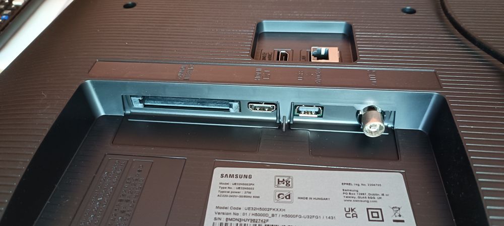 SAMSUNG 32 Smart H5000F