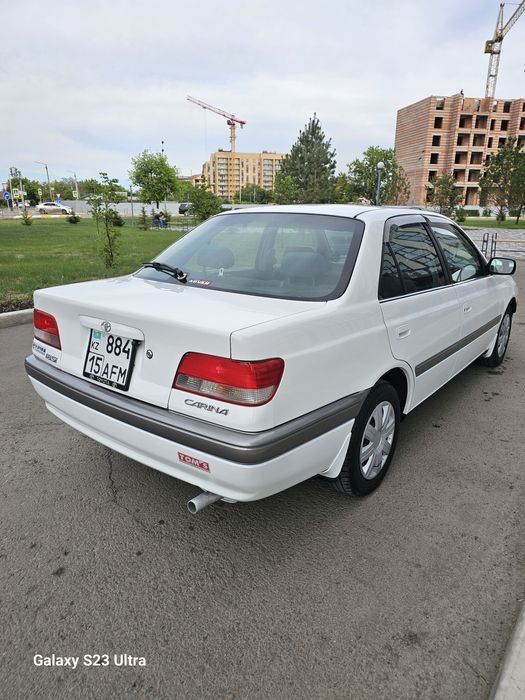 Тойота Карина 1.8 Автомат 96г. ИДЕАЛ