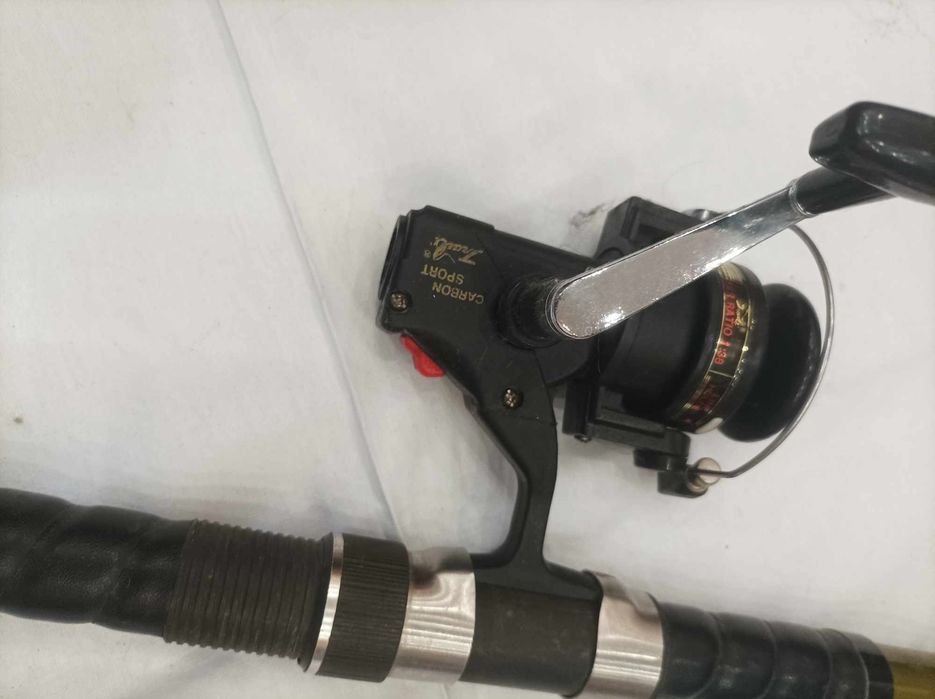 Въдици за риболов на леко