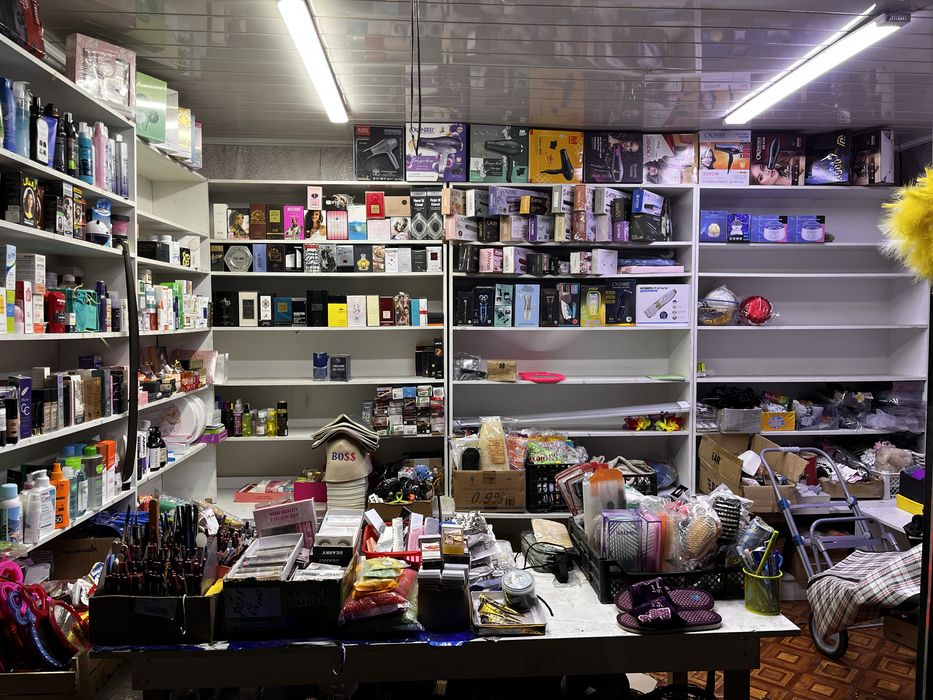 БУТИК С ТОВАРОМ в каскелене