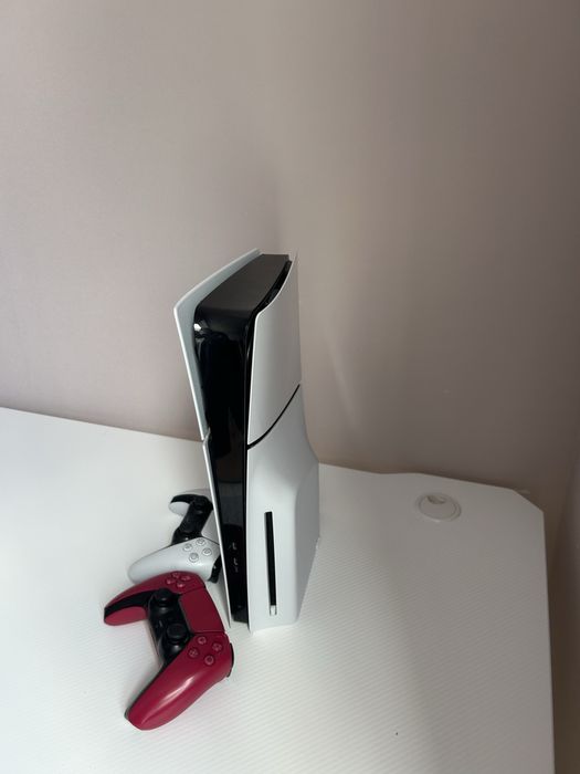 Playstaition 5 slim 1tb