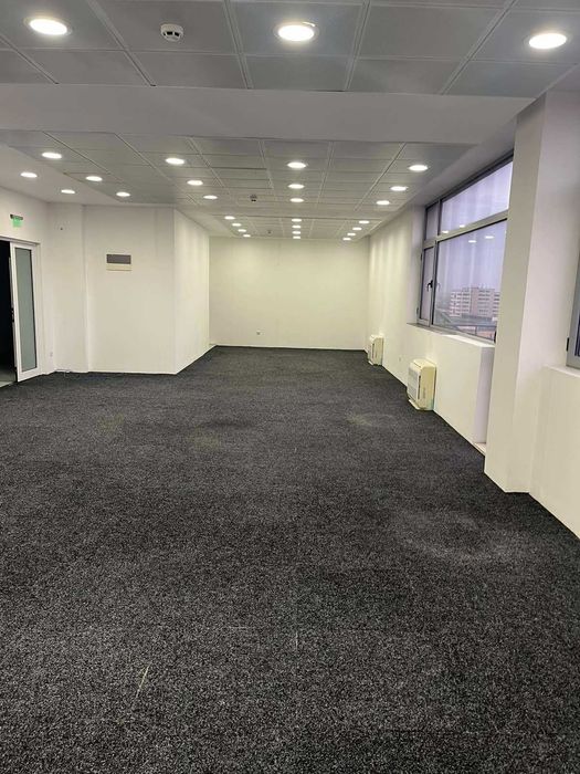 Дава се под наем Офис в София, Левски Г - 125 кв.м за 750 € - Снимка #4