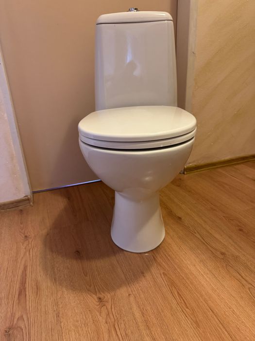 Тоалетна Моноблок VIDIMA KORONA