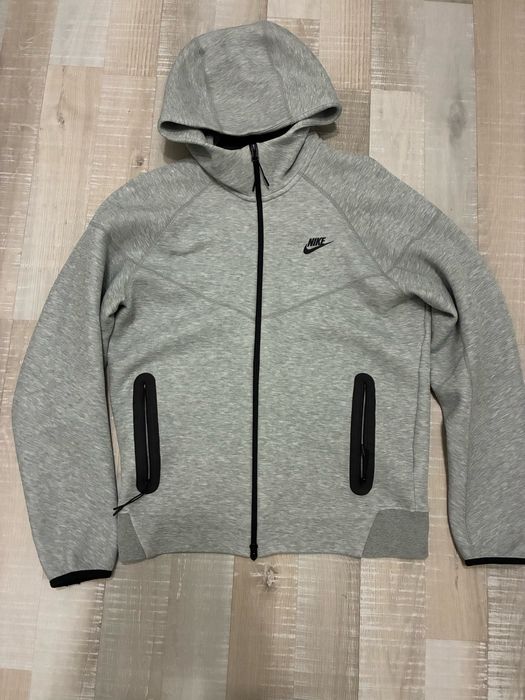 Nike tech fleece M grey оригинално мъжко горнище, суитшърт