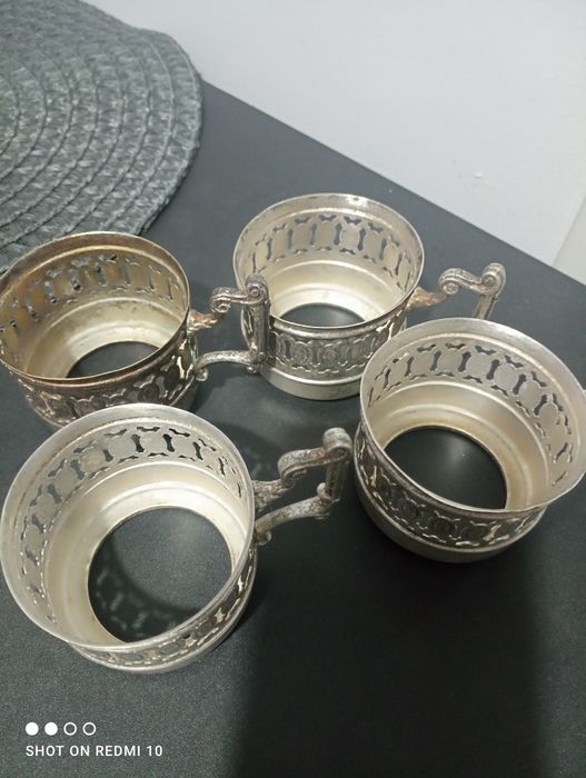 Antichități suport pahare