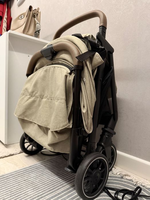 Коляска joie pact pro