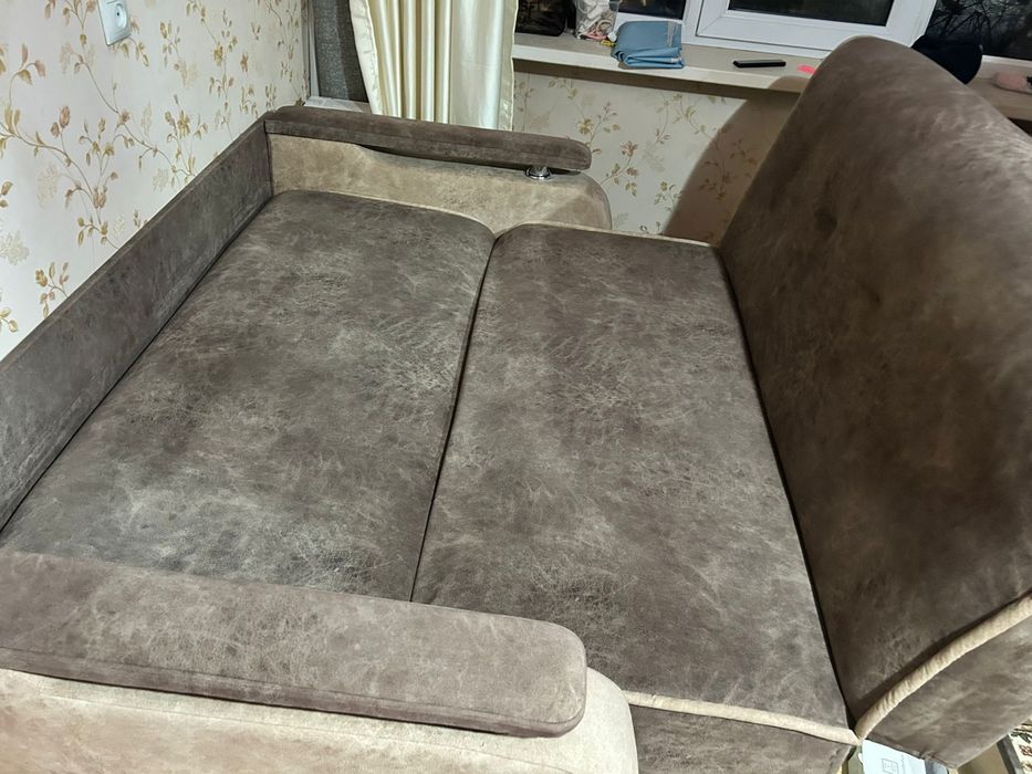 Отдам даром диван самовывоз