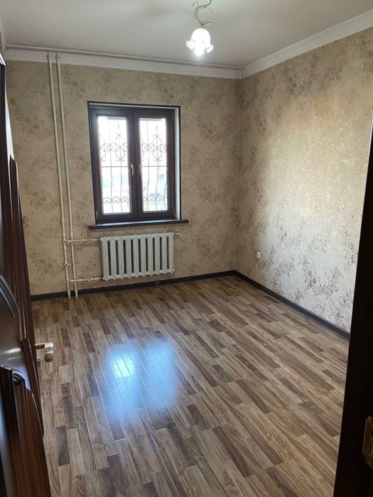 Olmazor tumani Sebzor 4 xonali dom sotiladi 129.000