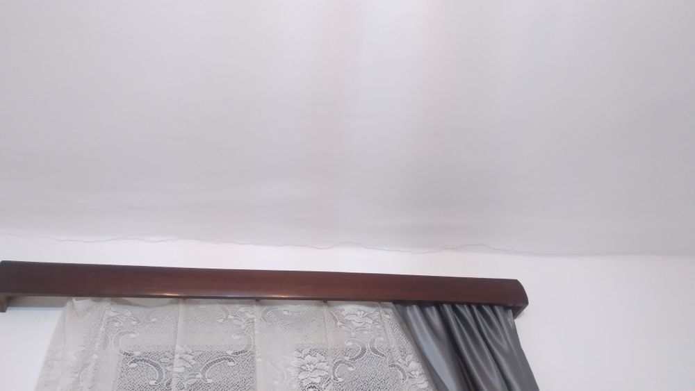 Vând galerii din lemn lăcuite
