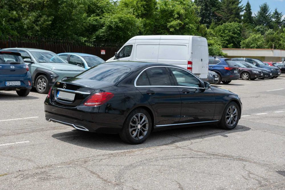 Mercedes Benz C180