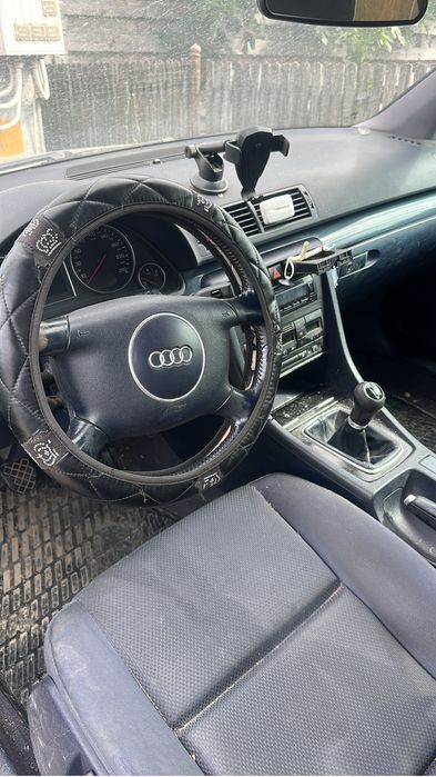 AUDI A4 Avant 2002 — imagine 4