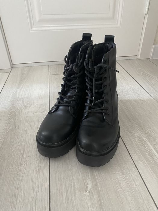 Демисезонные сапоги 39 р