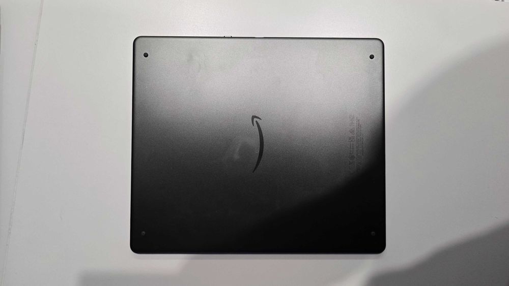 Kindle Scribe — читалка и блокнот в одном