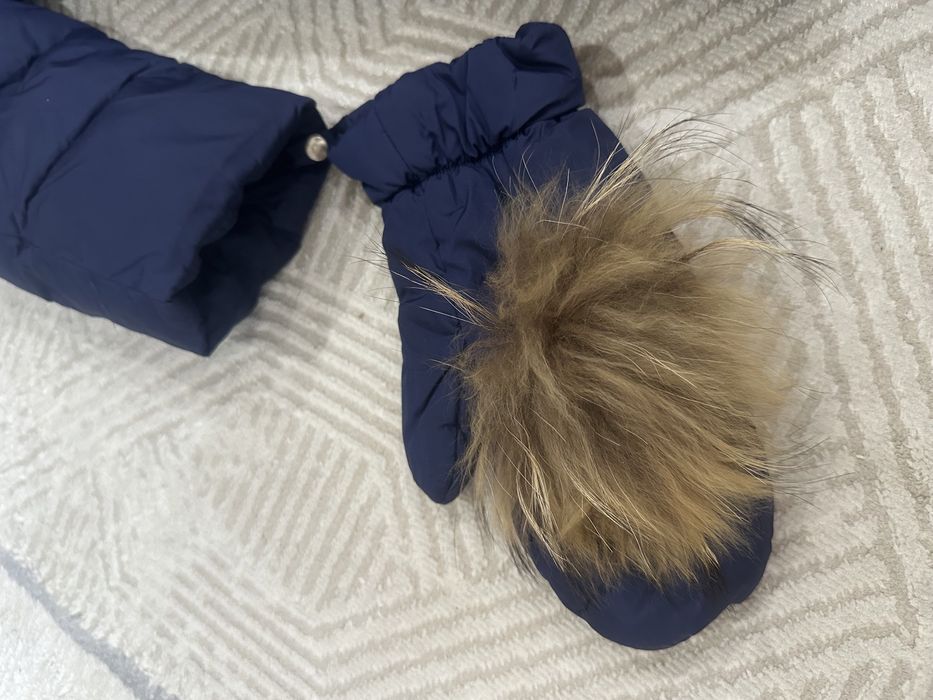 Продам куртку зимнюю на девочку