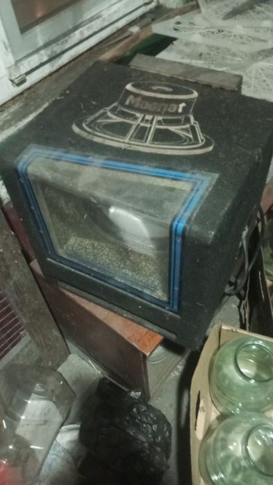 Продам сабвуфер в отличном состоянии